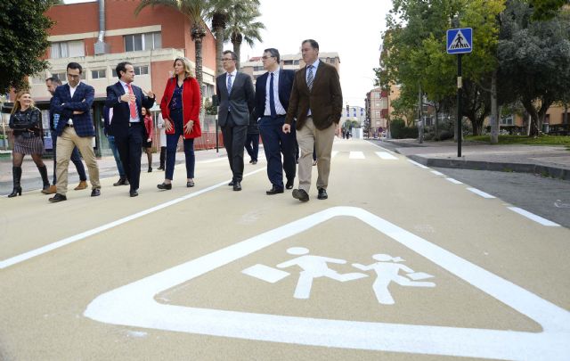Un innovador pavimento implantando en 24.000 m2 de Murcia reducirá la temperatura ambiental en 1,5°C