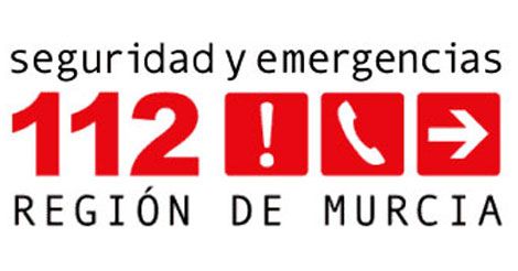 Servicios de emergencia han intervenido esta mañana en un accidente de tráfico con 3 heridos en el Rollo, Murcia