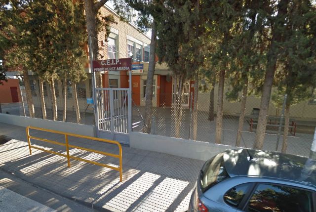 Ahora Murcia pide que se cubran las graves deficiencias de material del colegio Pérez Abadía , de Espinardo