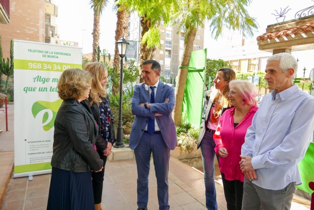 El Ayuntamiento de Murcia y el Teléfono de la Esperanza ponen en marcha un programa integral de salud mental para jóvenes, familias y docentes