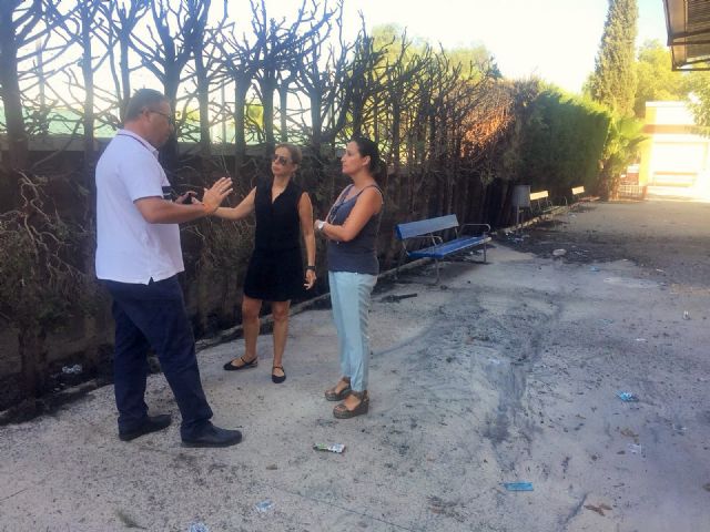 Educación impulsa mejoras en el Colegio Antonio Delgado Dorrego de Murcia, tras el incendio sucedido ayer