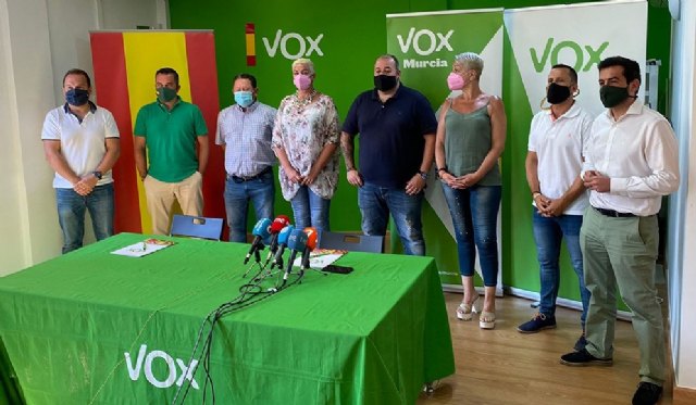 VOX defiende la gestión de sus pedáneos: 'Son el mejor ejemplo de cómo se va a gobernar en Murcia'