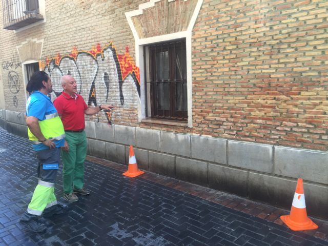 La oficina del grafiti hace que el Palacio de las Balsas recupere su esplendor