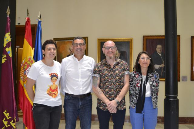La UMU potencia el voluntariado con el colectivo NO TE PRIVES y la Asociación de Familias Homoparentales de la Región