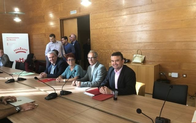 El PSOE constata en la Comisión de Hacienda que el PP utiliza el fondo de contingencia para tapar sus 'agujeros'