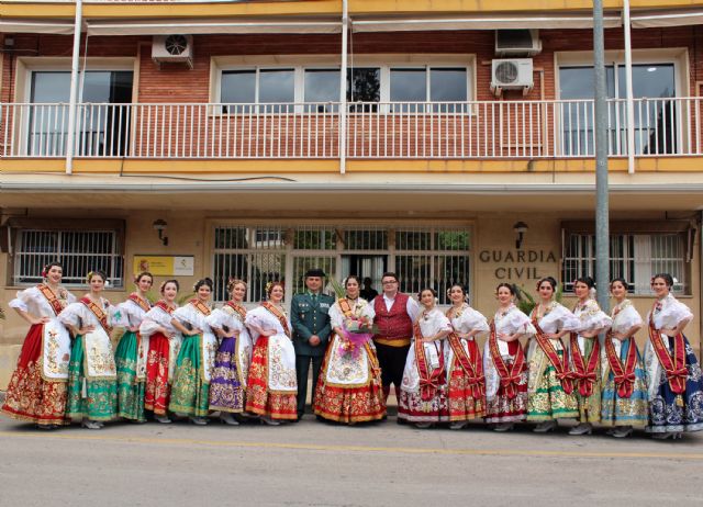 La Reina de la Huerta 2019 y sus damas de honor visitan las instalaciones de la Guardia Civil de Murcia
