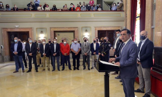 El Ayuntamiento de Murcia homenajea a los 63 policías locales jubilados desde 2020