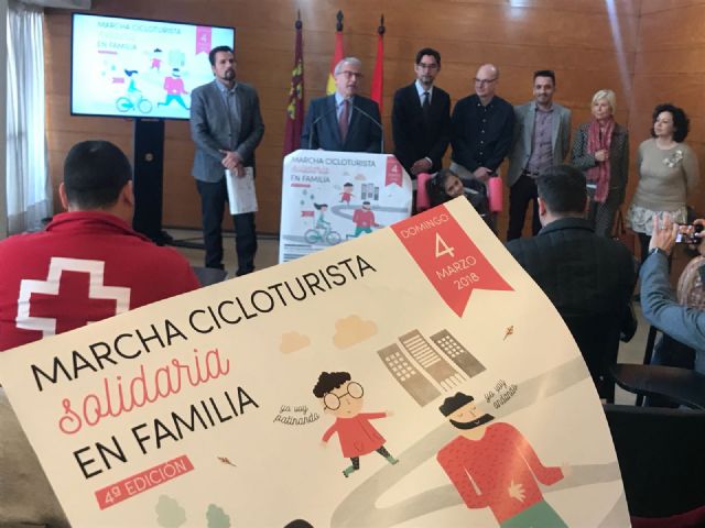Adultos y niños podrán recorrer Murcia en bicicleta por una buena causa en la IV Marcha Ciclo-Turista Solidaria