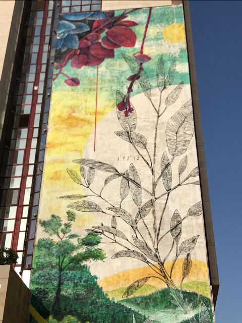 Murcia se convierte en un museo al aire libre durante las Fiestas de Primavera con murales de hasta 36 metros de altura