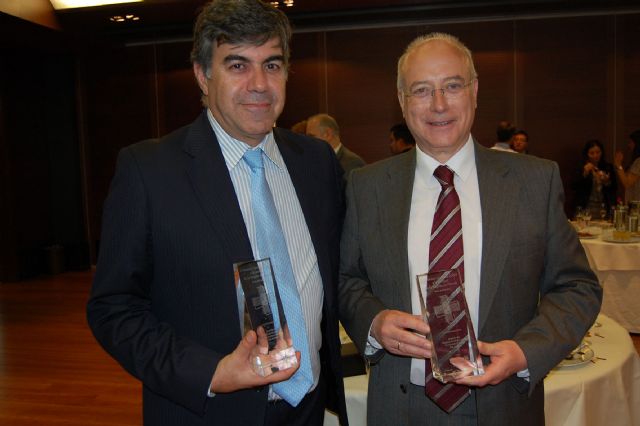 Medicina de la UCAM y el Hospital de Molina, premio 'Sanitaria 2000' por su acción formativa