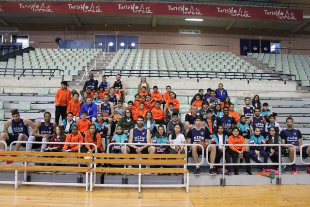 El Colegio Herma visita al UCAM Murcia CB