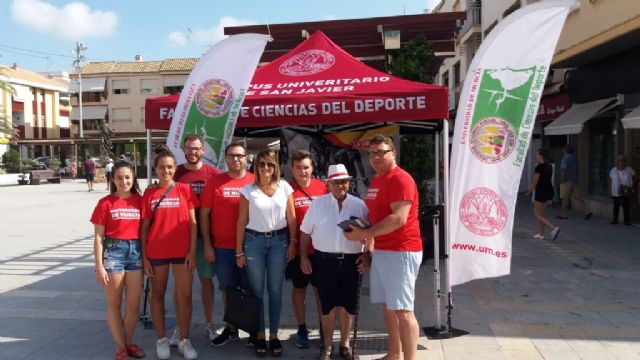 La Universidad de Murcia investiga el impacto social que tendrá el paso de la Vuelta a España por San Javier