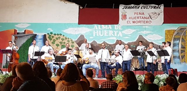 El pasado jueves 26 de septiembre de 2019 el grupo musical murciano Jubón y Trova llevó a cabo una actuación en las instalaciones de la Peña Huertana el Mortero situada en Los Dolores (Murcia)