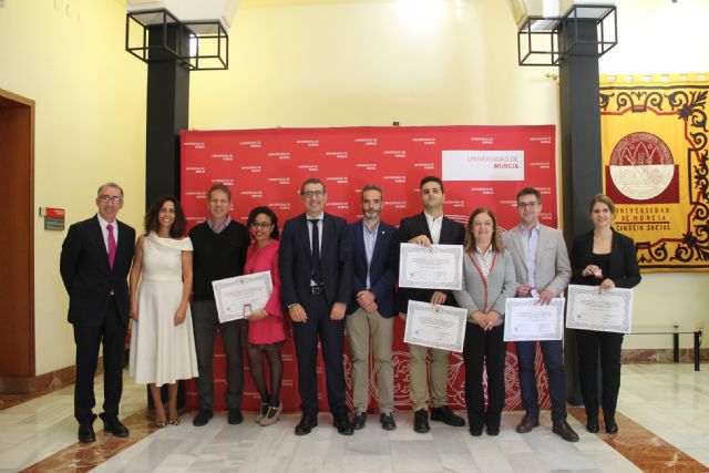La Universidad de Murcia hace un reconocimiento al alumnado galardonado con un premio nacional de fin de carrera