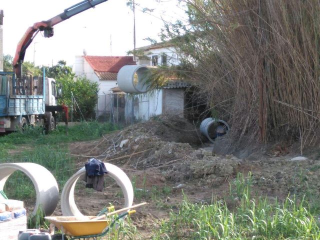 Huermur exige a la Consejería de Medio Ambiente que acabe con los entubamientos de acequias en la huerta de Murcia