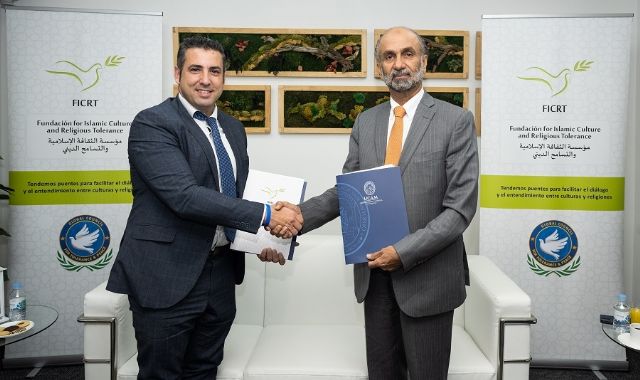 La Fundación FICRT y la UCAM firman un acuerdo para impulsar estudios sobre tolerancia y paz